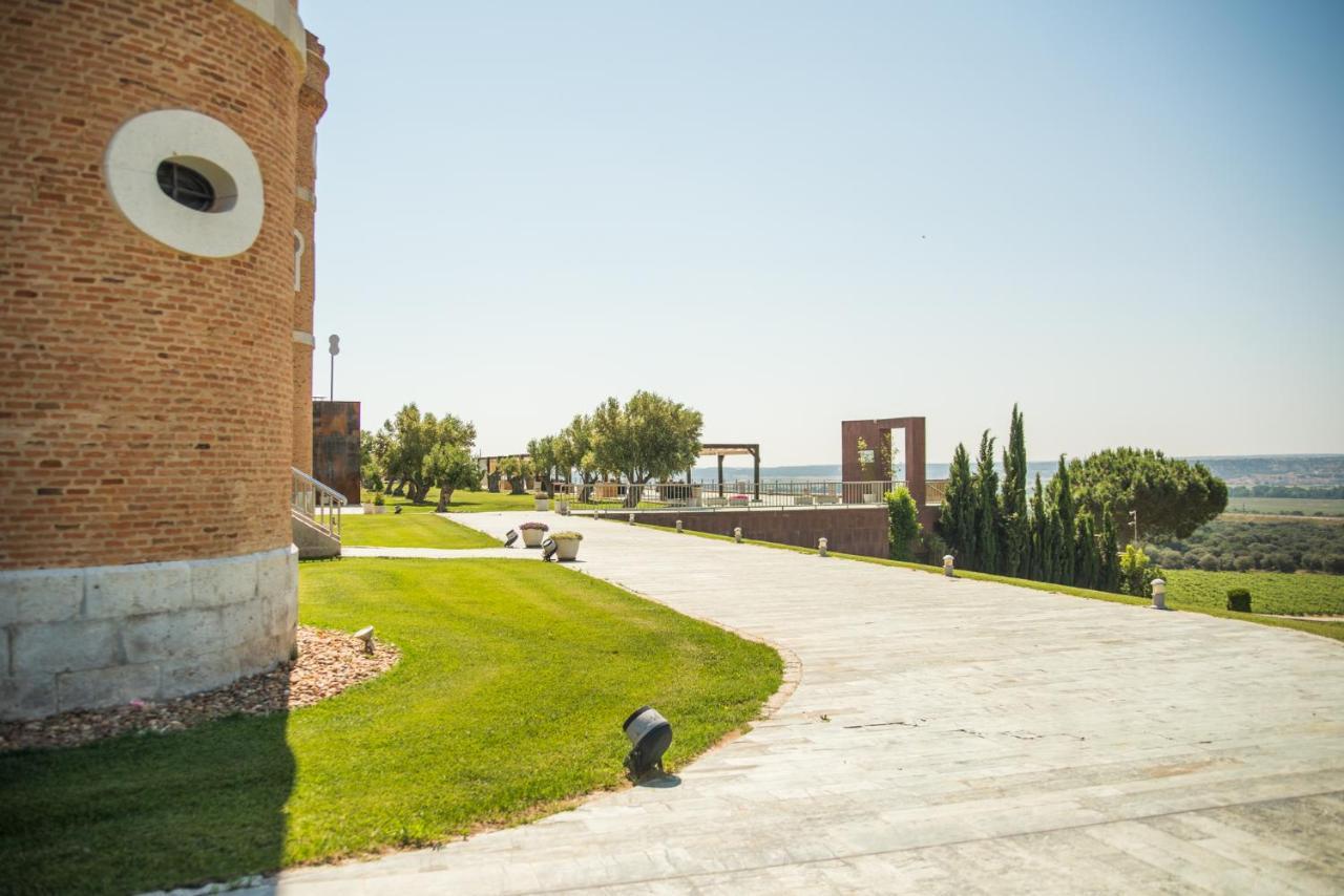 Castillo De Monte La Reina Posada Real & Bodega تورو المظهر الخارجي الصورة