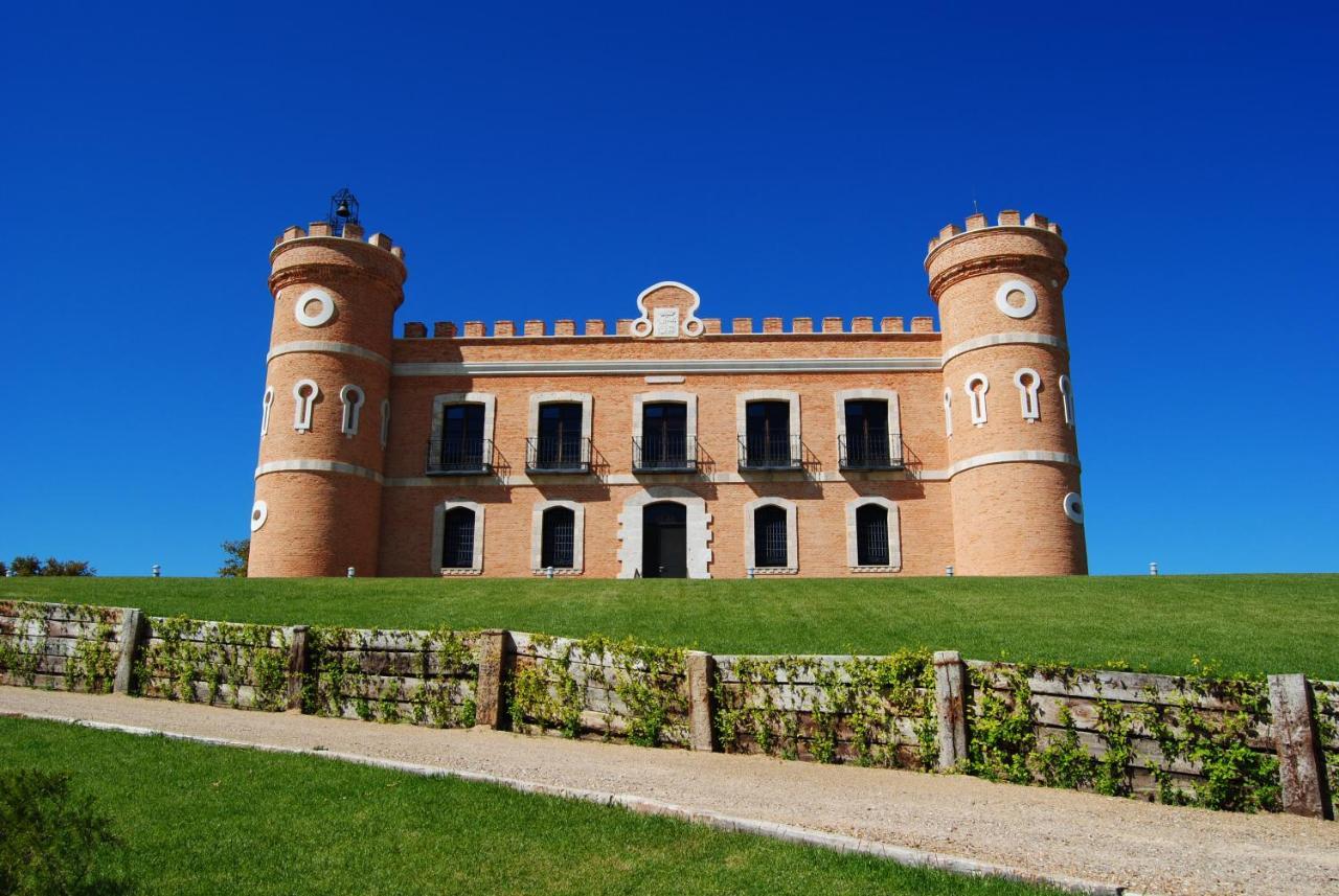 Castillo De Monte La Reina Posada Real & Bodega تورو المظهر الخارجي الصورة