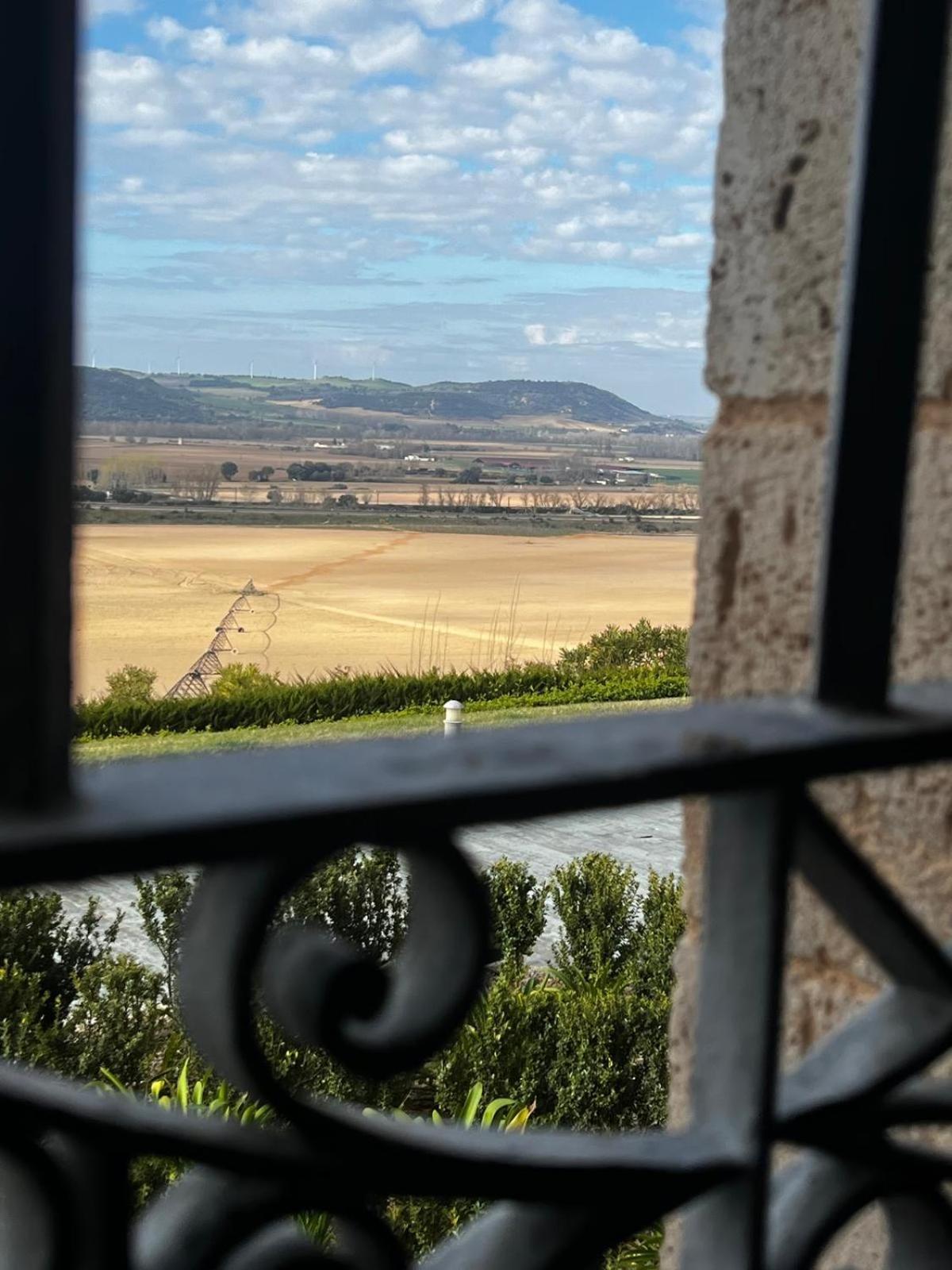 Castillo De Monte La Reina Posada Real & Bodega تورو المظهر الخارجي الصورة